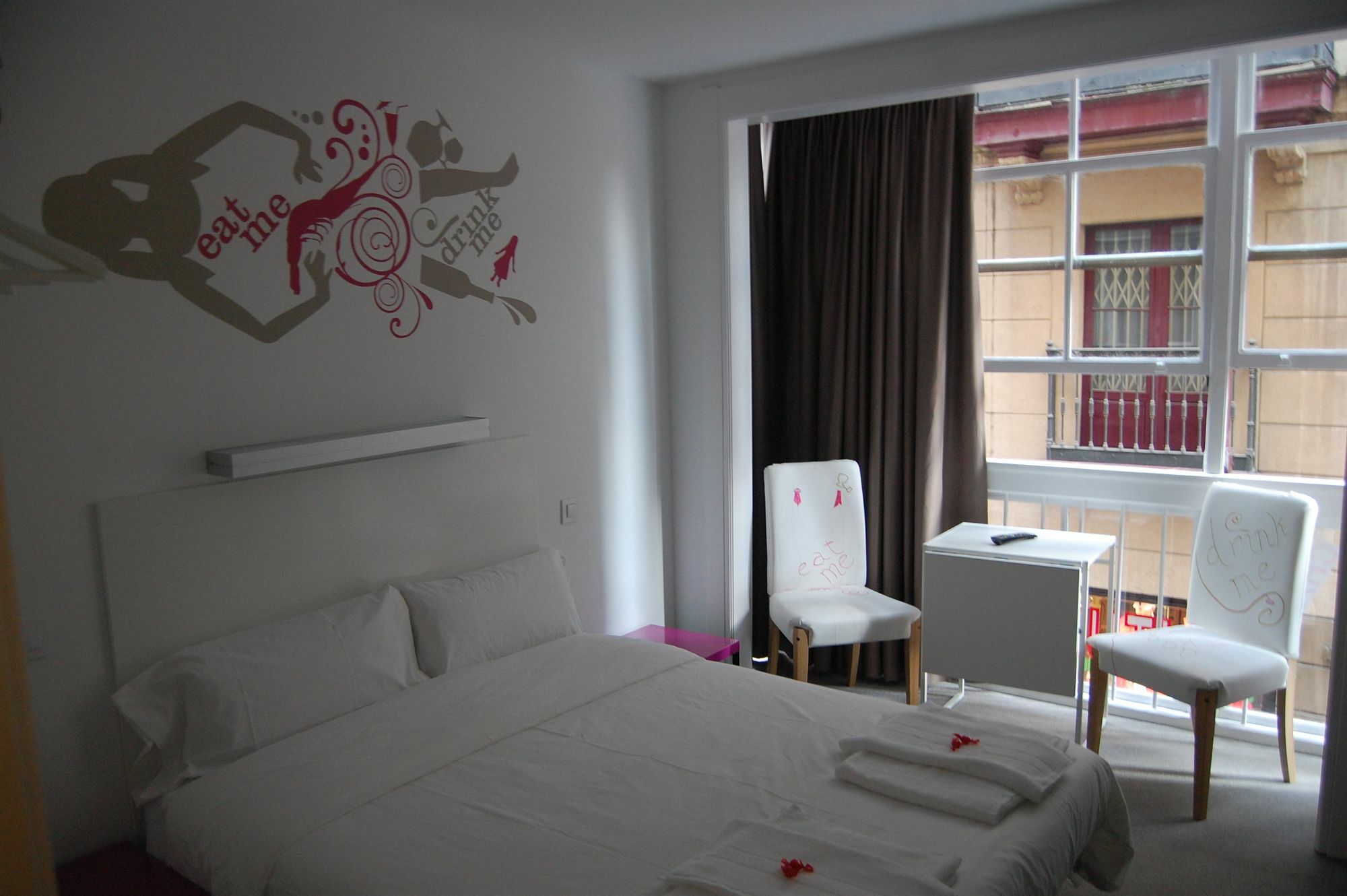 Pension Aliciazzz Bed And Breakfast Bilbao Exterior photo